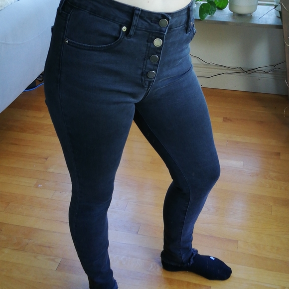 Black button up jeans by JBD - Picture 4 of 7